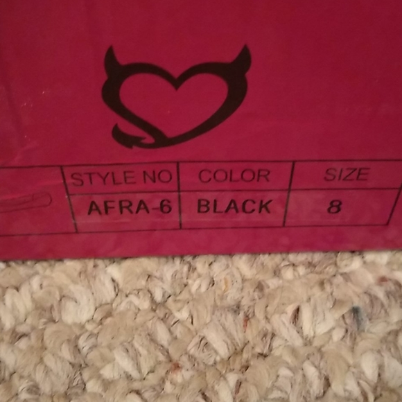 Afra-6 snake embossed flats - Picture 5 of 6